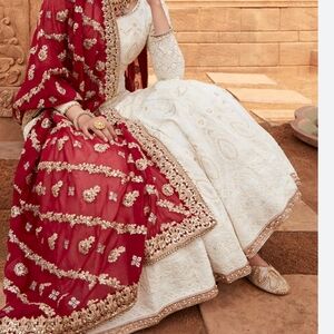 New designer Off White Anarkali With Maroon Dupatta bridal indian wear P…